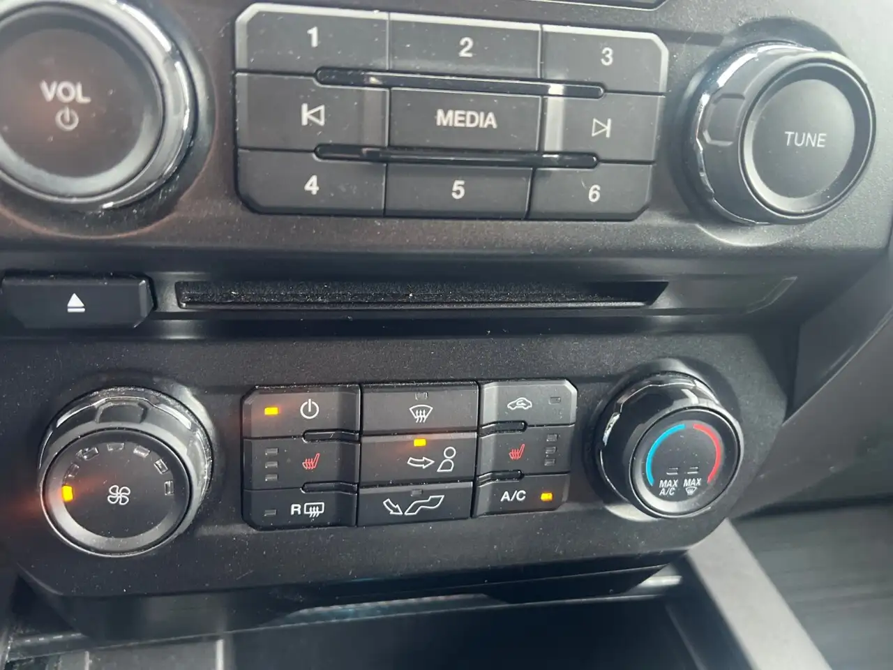 Ford F 150 photo Ford F 150