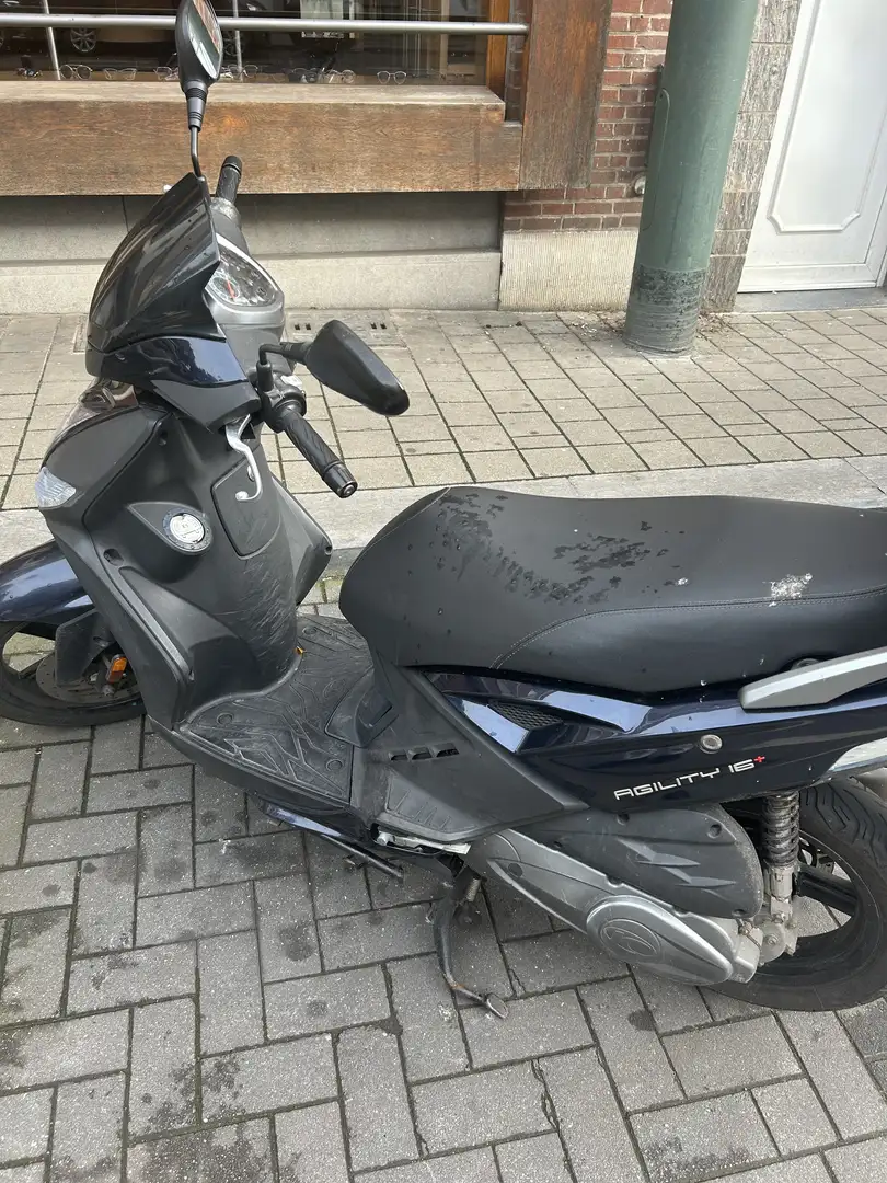 Kymco Agility 125 coffre arriere - 1