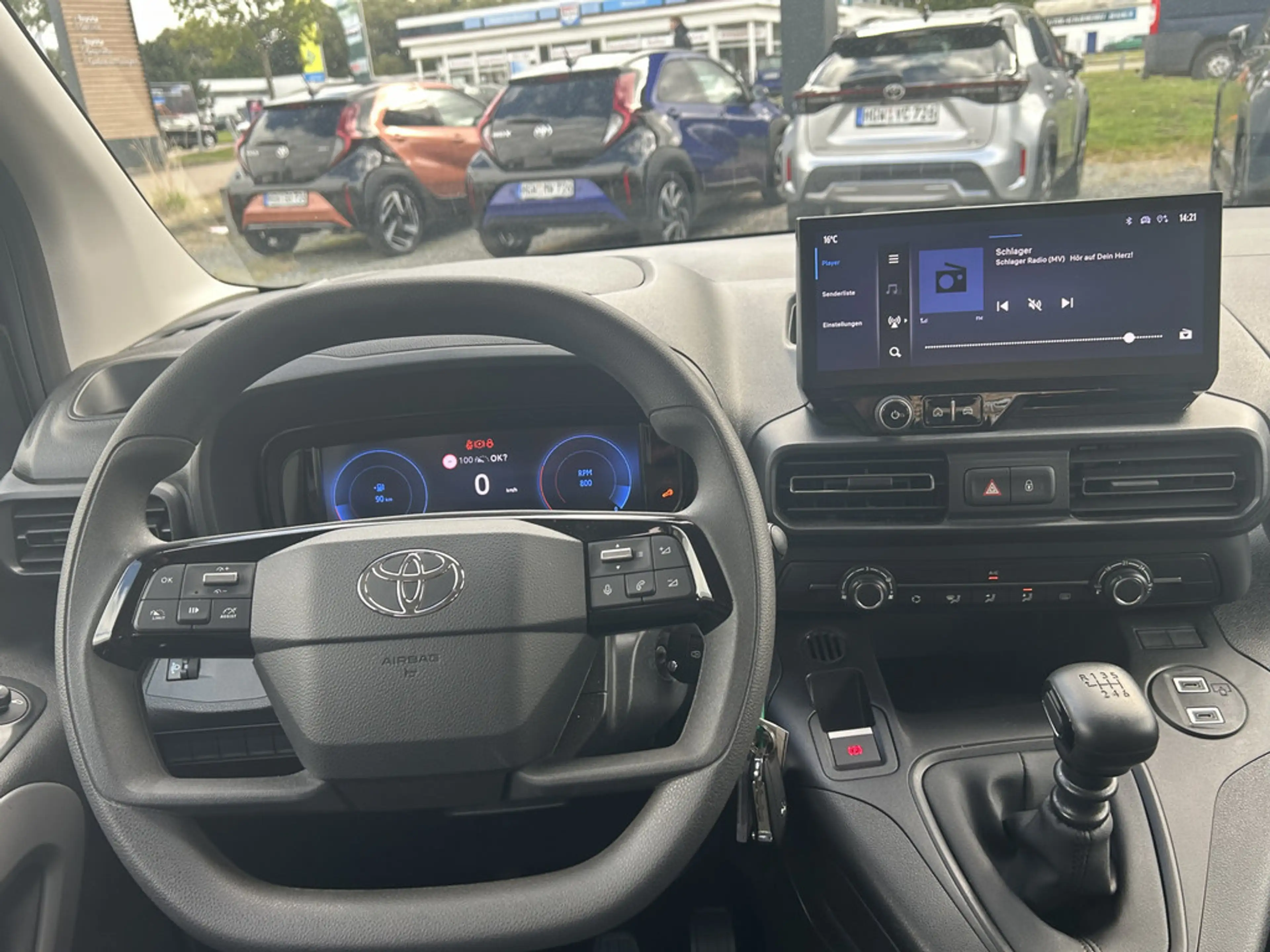 Toyota Proace City Verso 1.2 L1 Comfort — photo 10