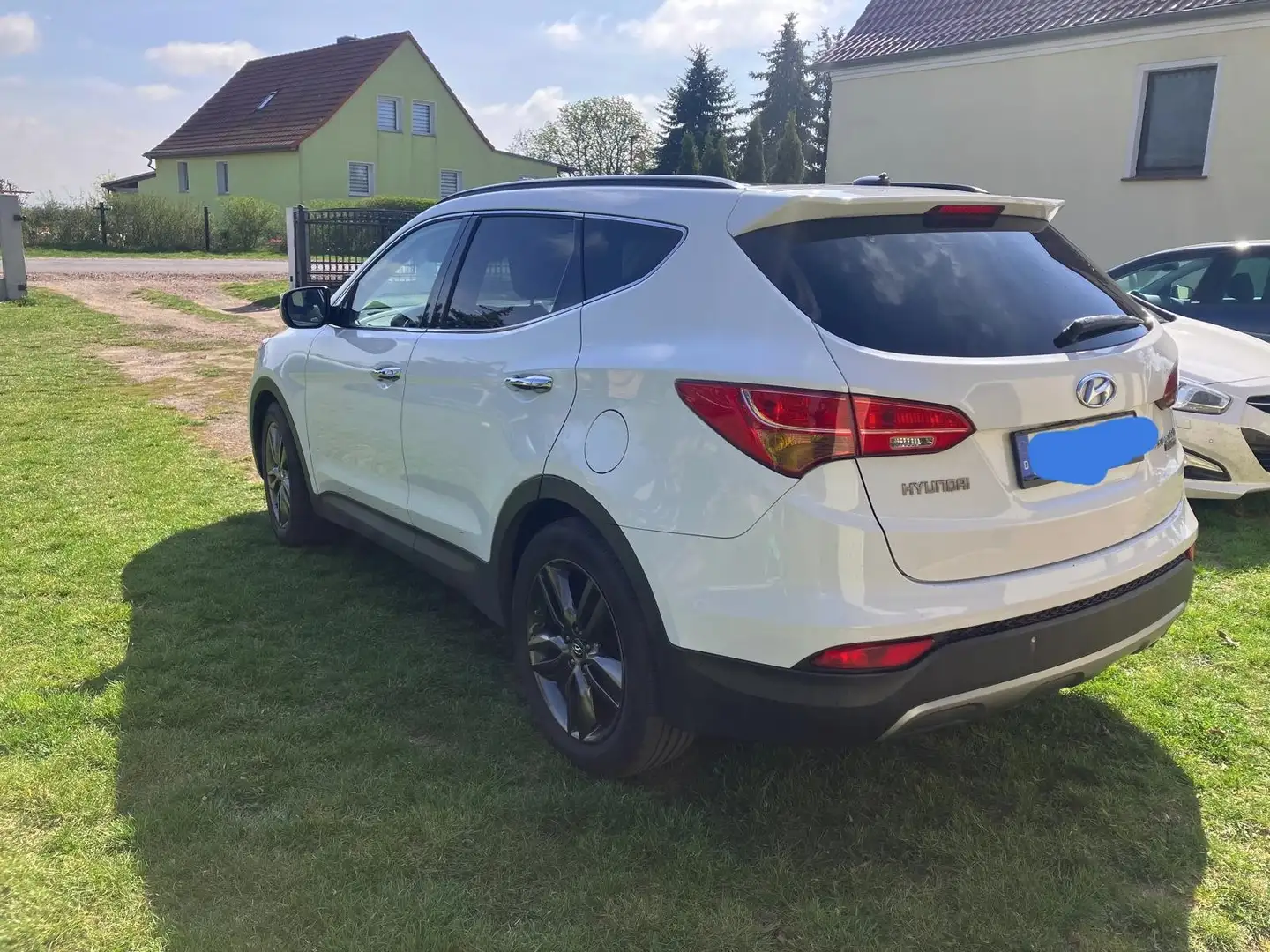 Hyundai SANTA FE Santa Fe 2.2 CRDI 4WD Automatik Style Weiß - 2