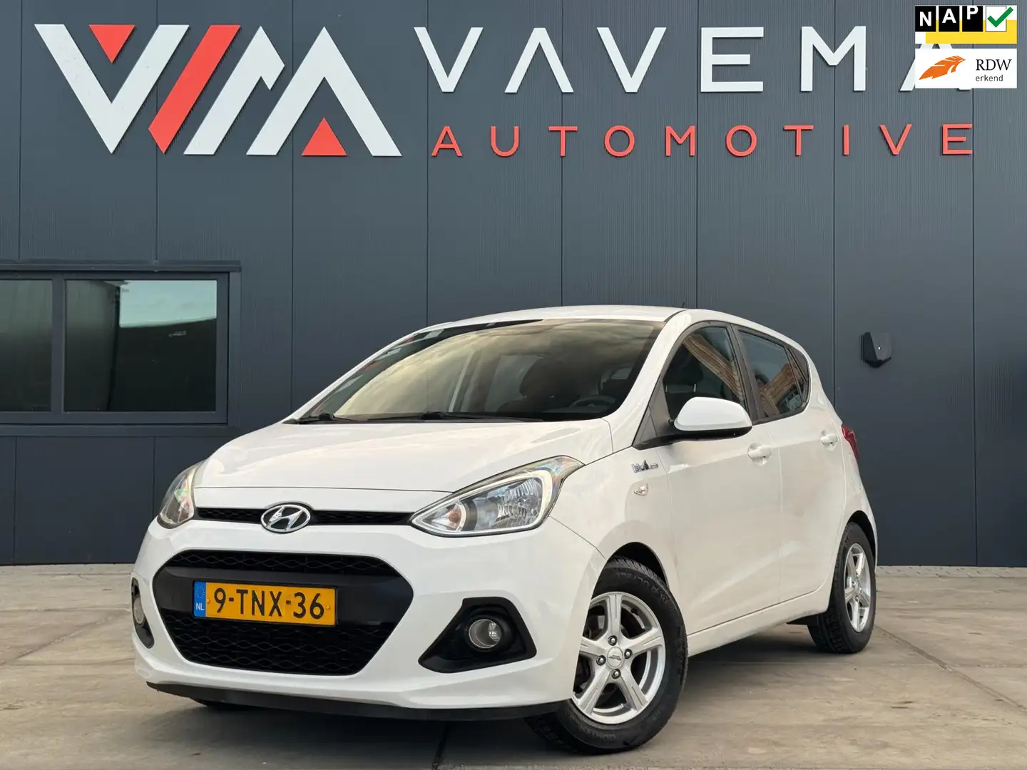 Hyundai i10 1.0i Go! 2014 Airco Clima 5 Deurs Navigatie LM vel Blanc - 1