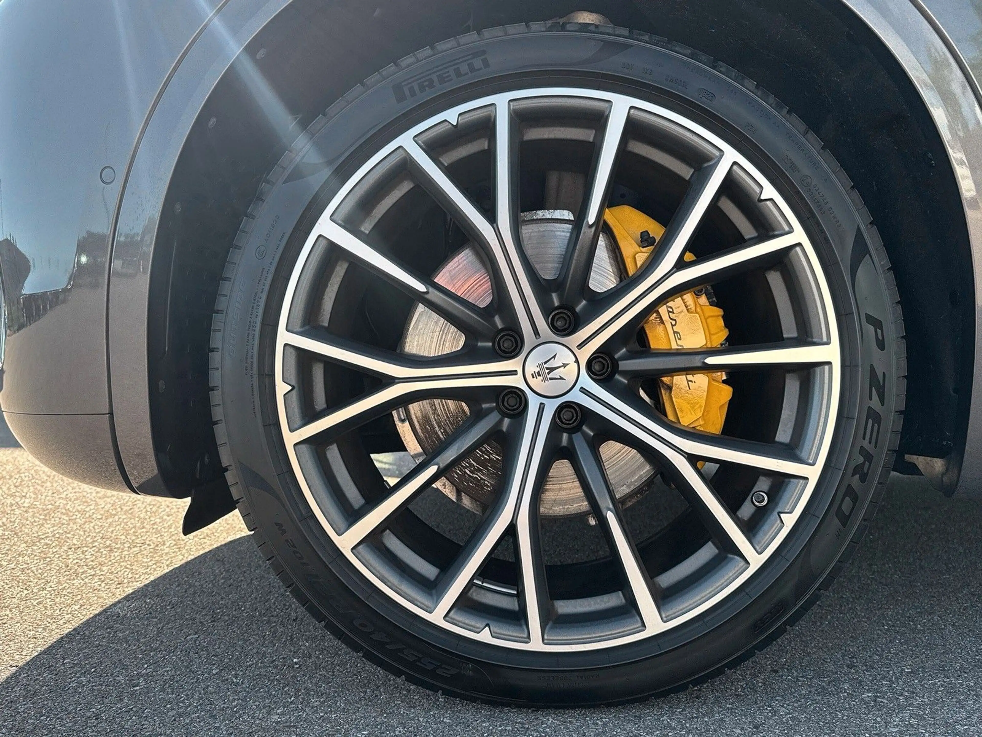 Maserati Grecale GT Hybrid AWD AHK ACC HUD LED — photo 2