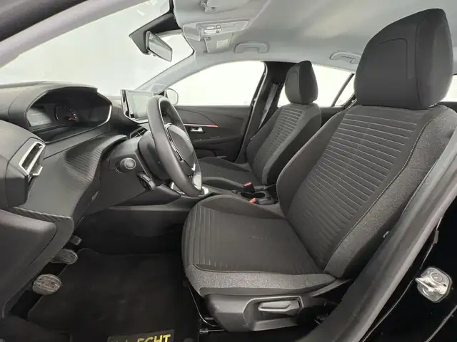 Peugeot 208 view 7