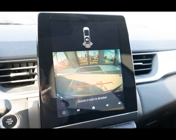 Renault Captur view 11