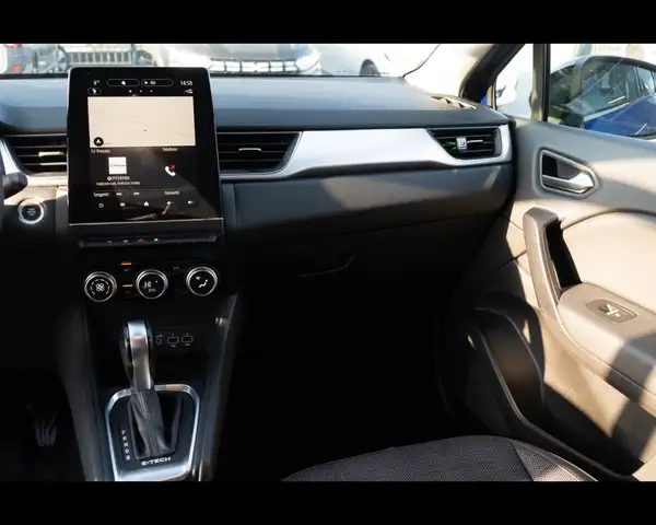 Renault Captur view 28