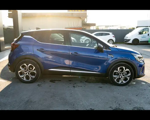 Renault Captur view 6