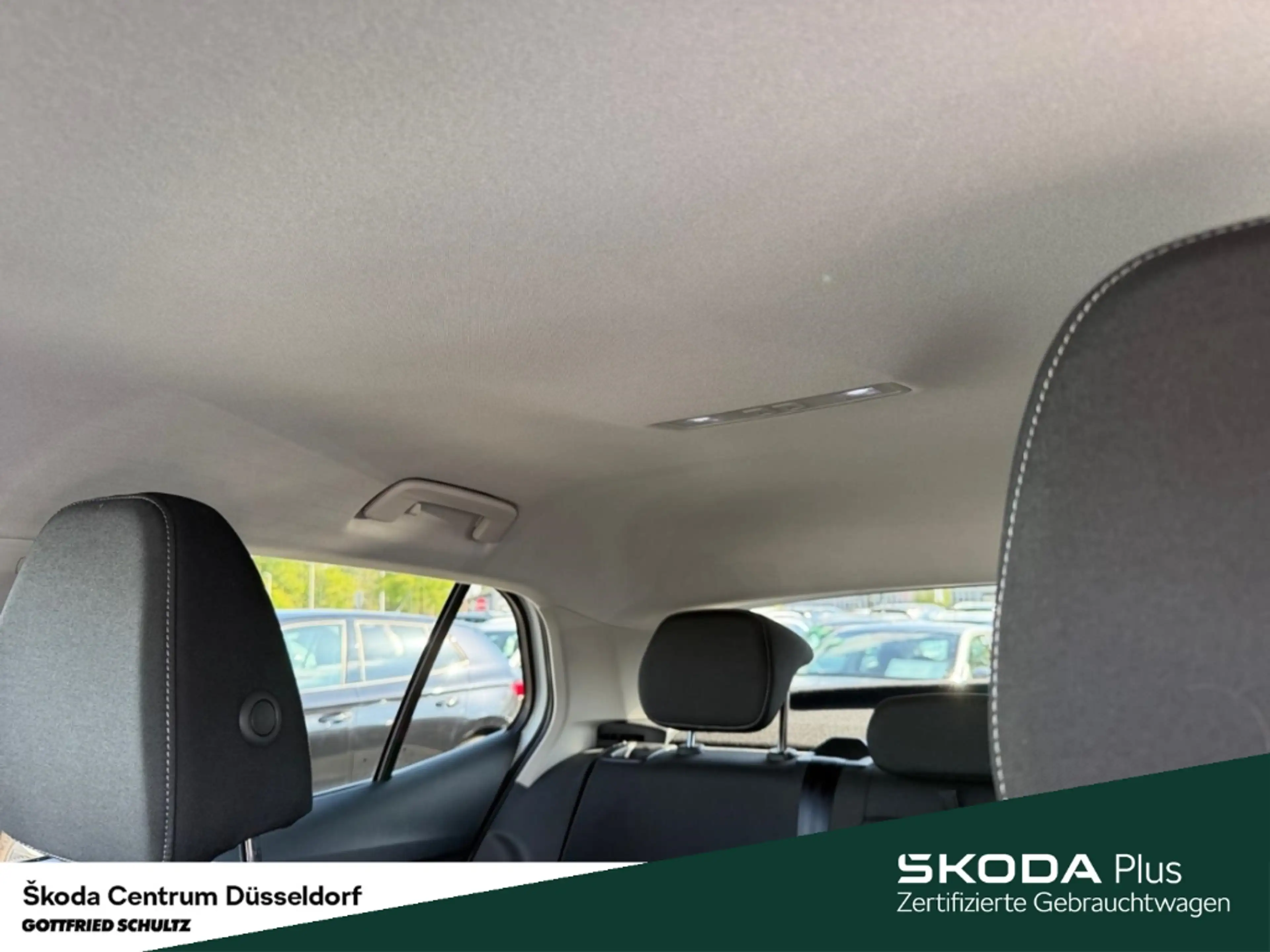 Skoda Fabia Tour 1.0 TSI 95 PS 5 Gang Rückfahrkamera | Sitzhei — photo 14