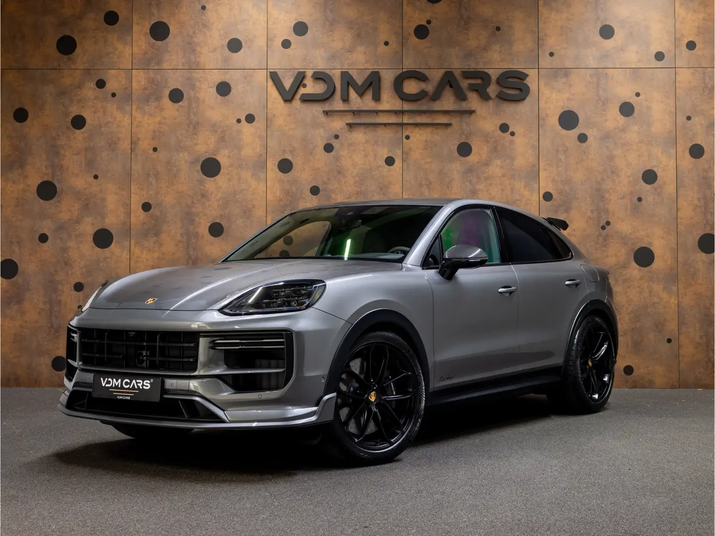 Porsche Cayenne Coupé 4.0 Turbo E-Hybrid GT | TECHART |  Achterasb Grau - 1