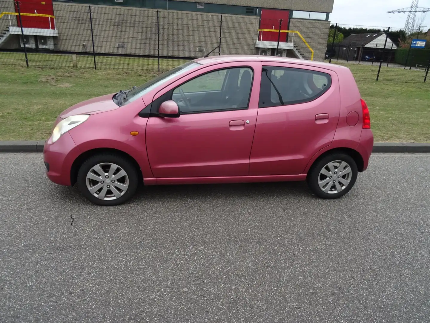 Suzuki Alto 1.0 Exclusive - 2