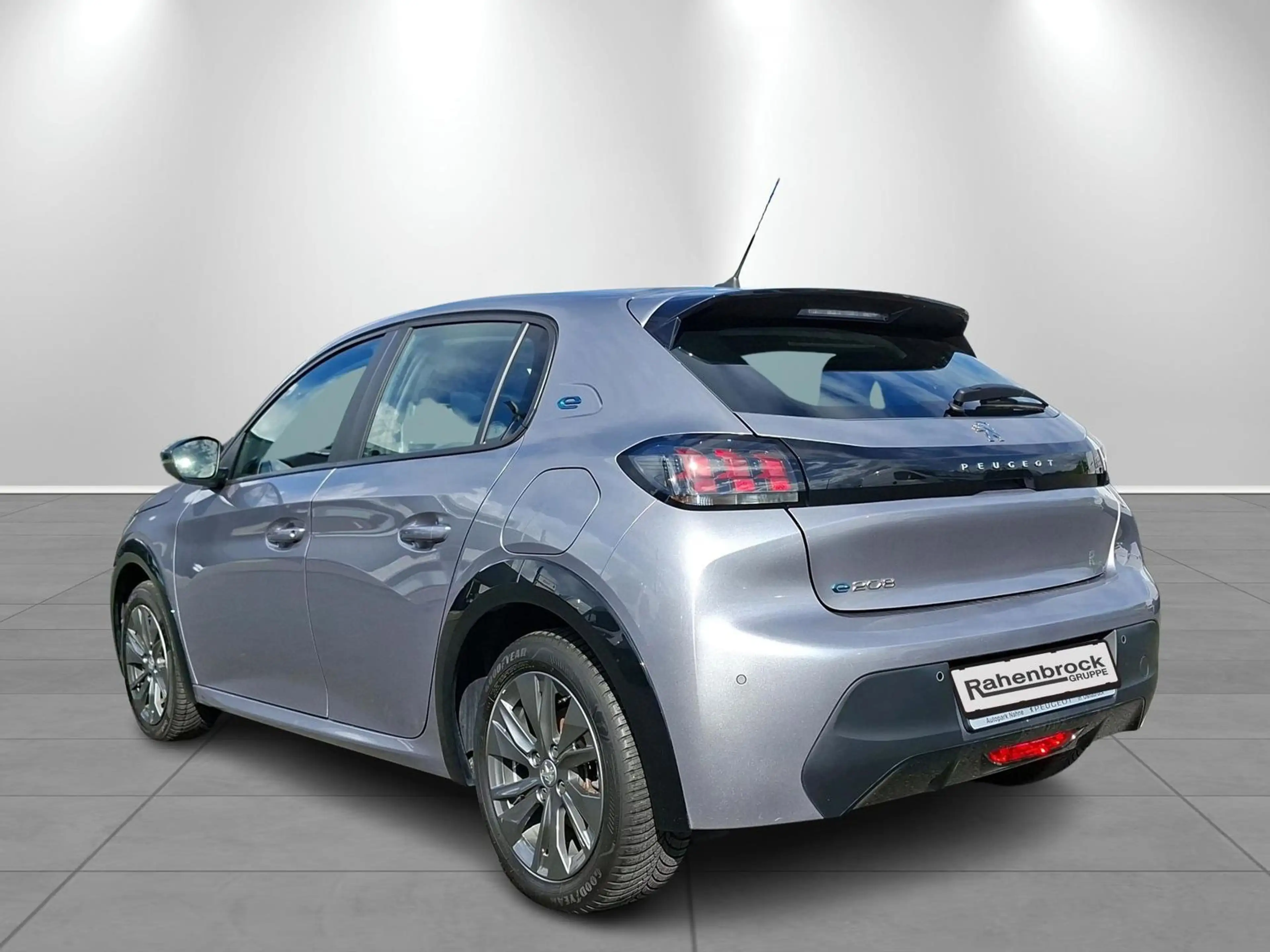Peugeot e-208 Active Pack Elektromotor 136 SHZ — photo 3