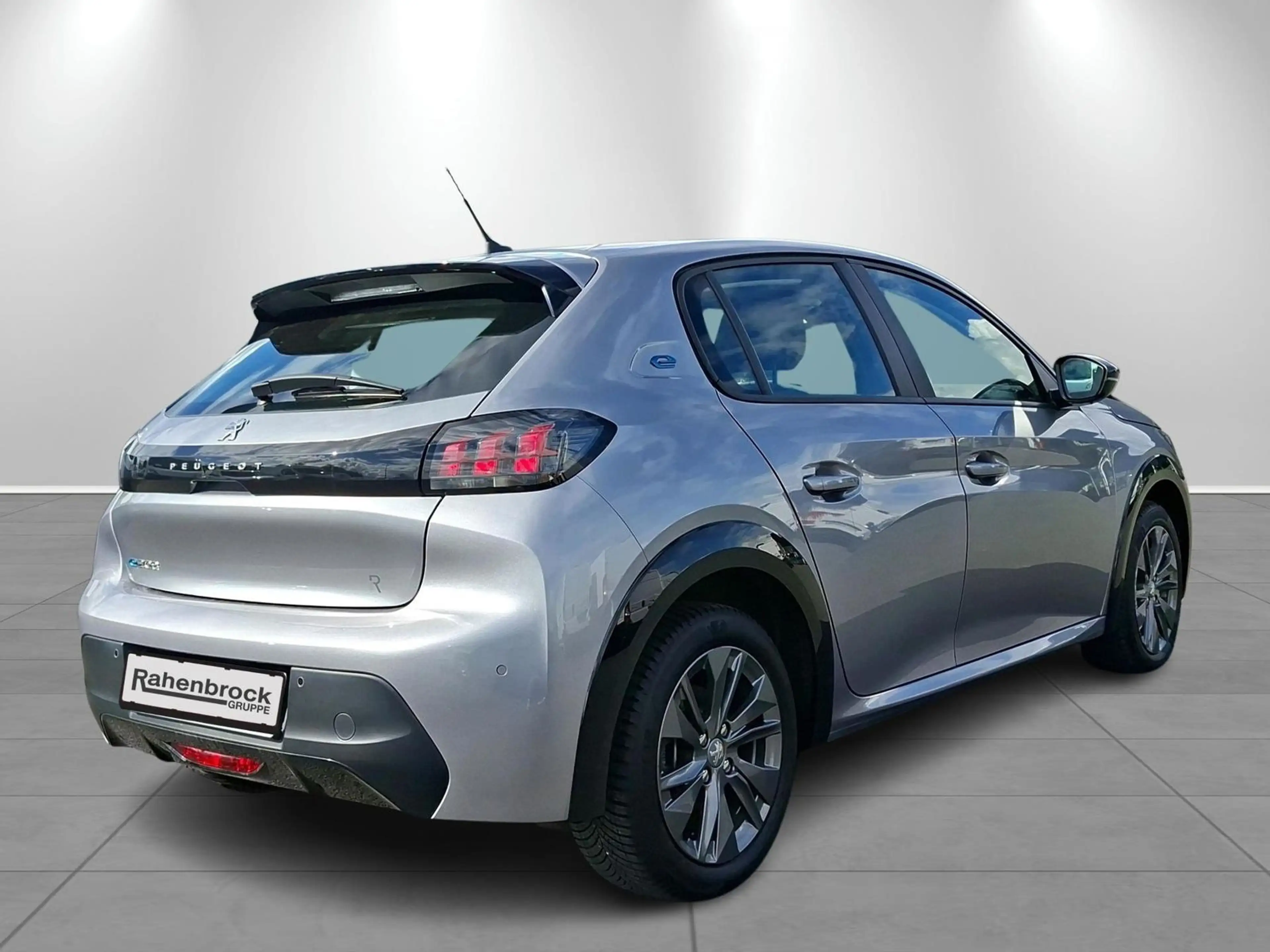 Peugeot e-208 Active Pack Elektromotor 136 SHZ — photo 4