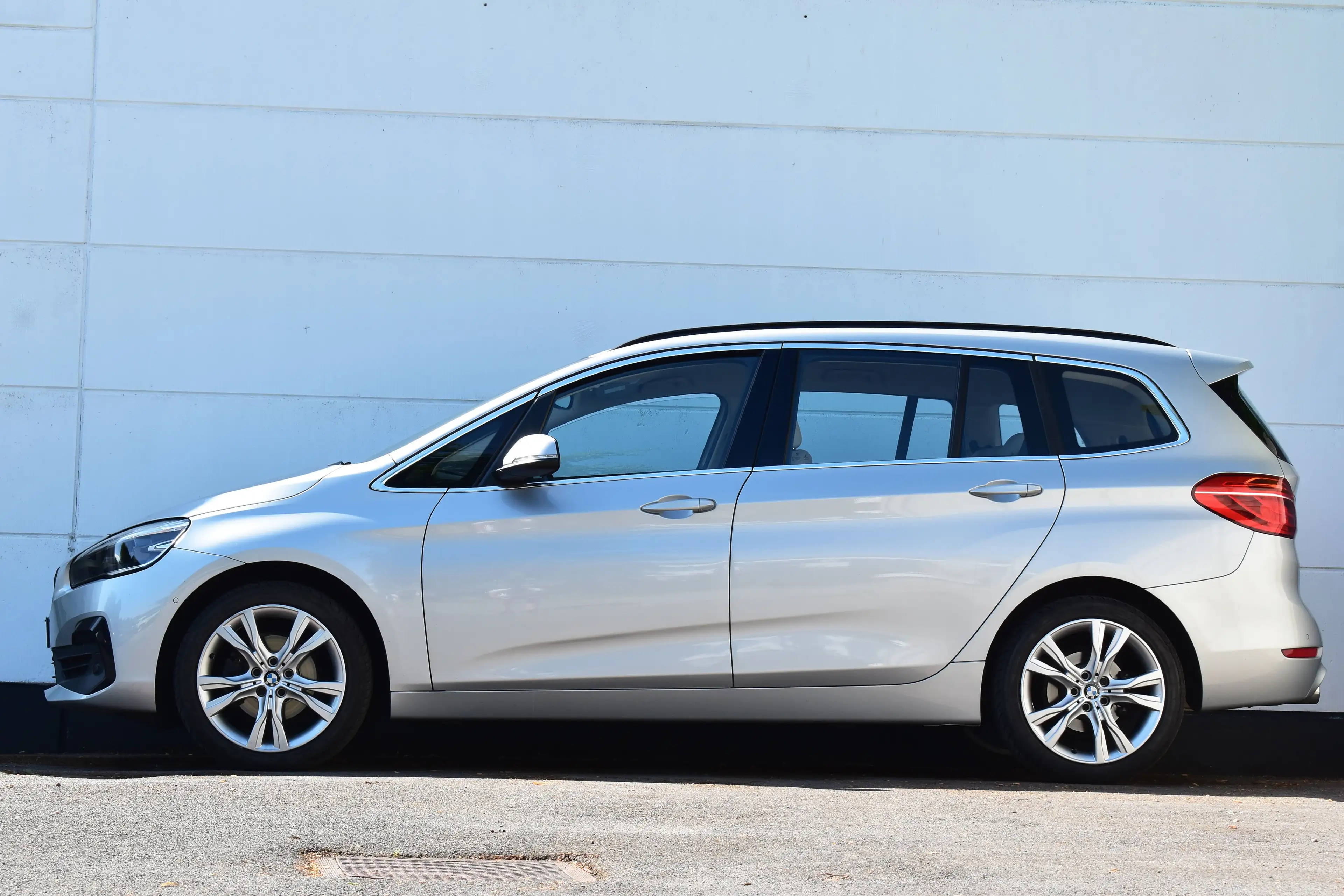 BMW 216 FACELIFT - 7 places - Cuir, Navi, Automatique — photo 6