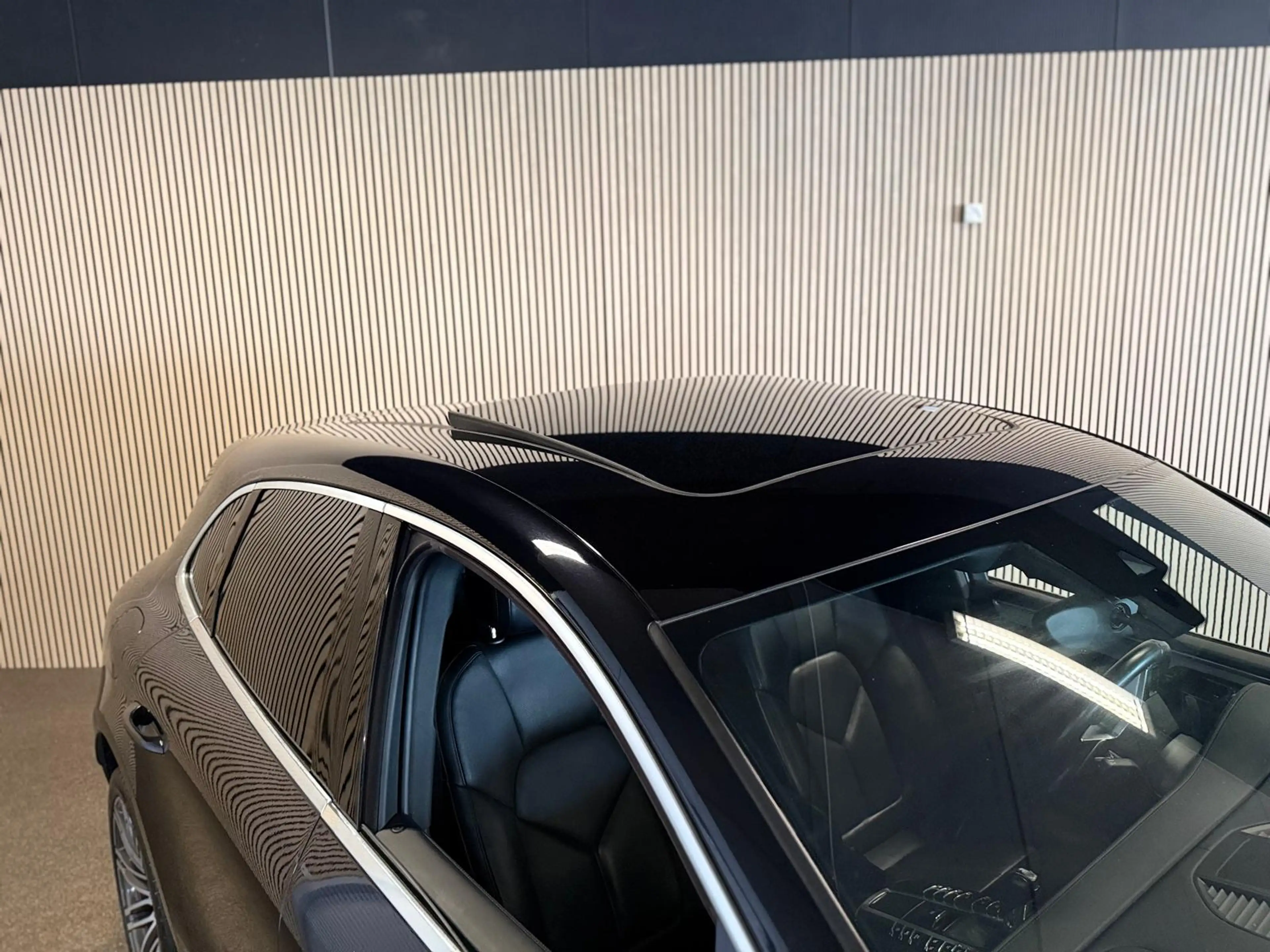Porsche Macan 3.0S-LUCHTVERING-PANORAMA-STOELEN 14 VOUDIG-BURMES — photo 4