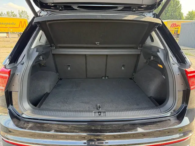 Volkswagen Tiguan view 14