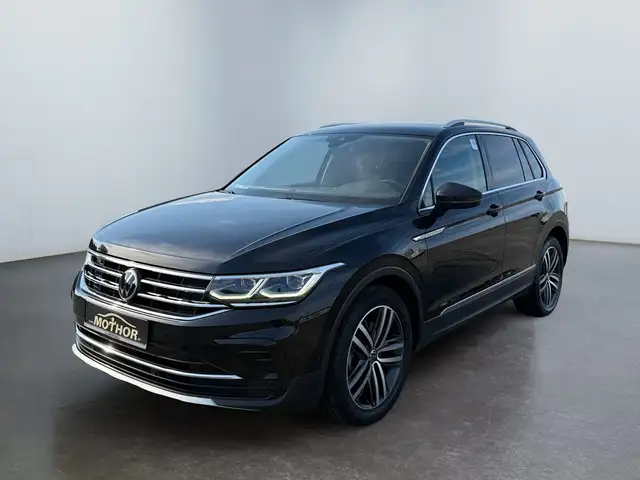 Volkswagen Tiguan view 2
