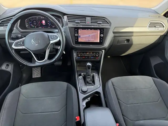 Volkswagen Tiguan view 8