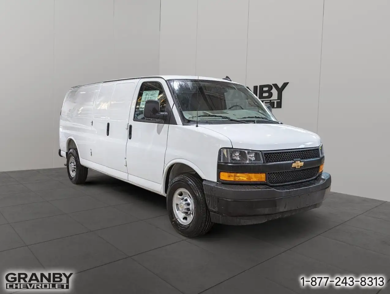 Chevrolet Express 3500 снимка Chevrolet Express 3500