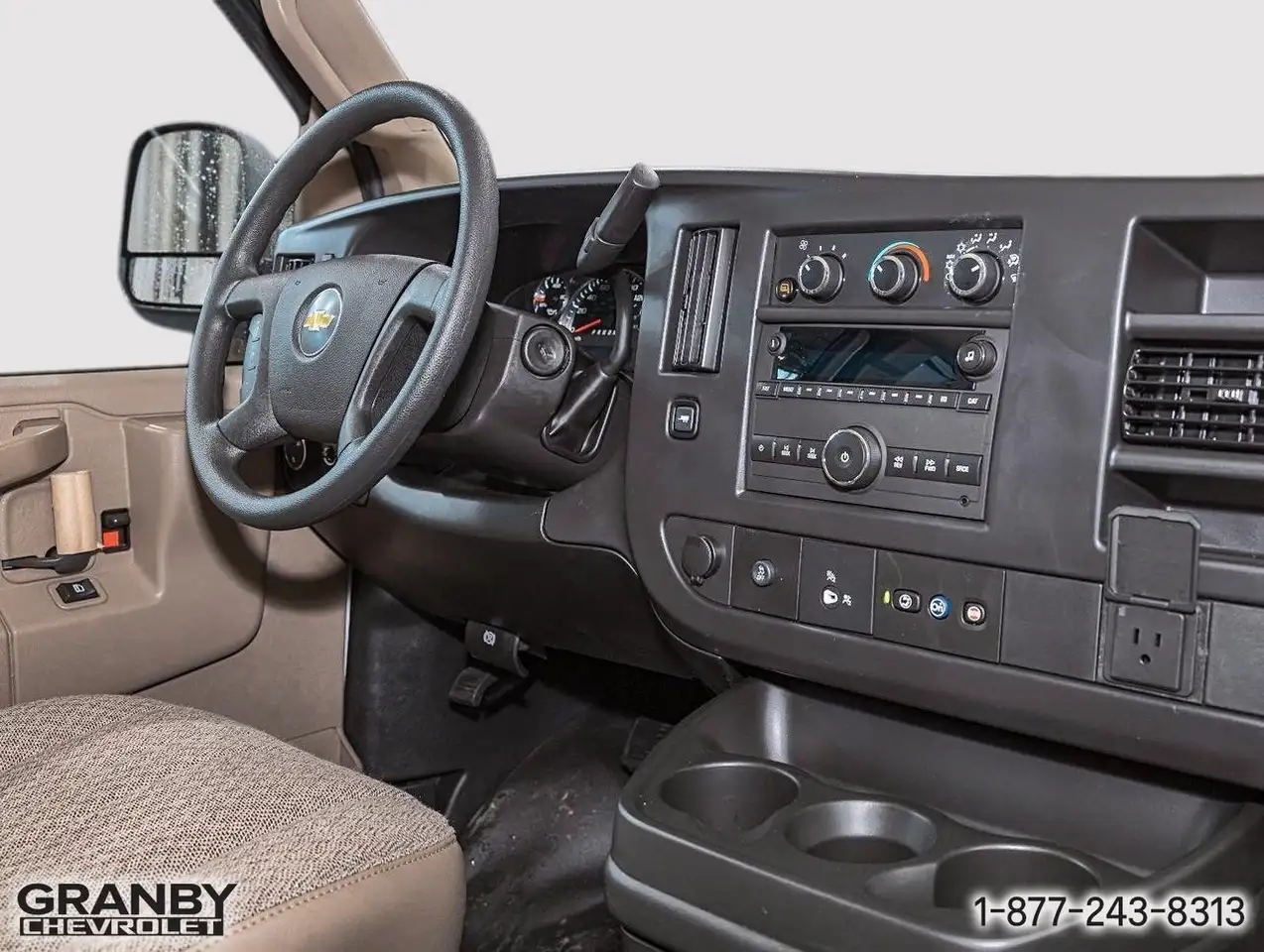 Chevrolet Express 3500 снимка Chevrolet Express 3500