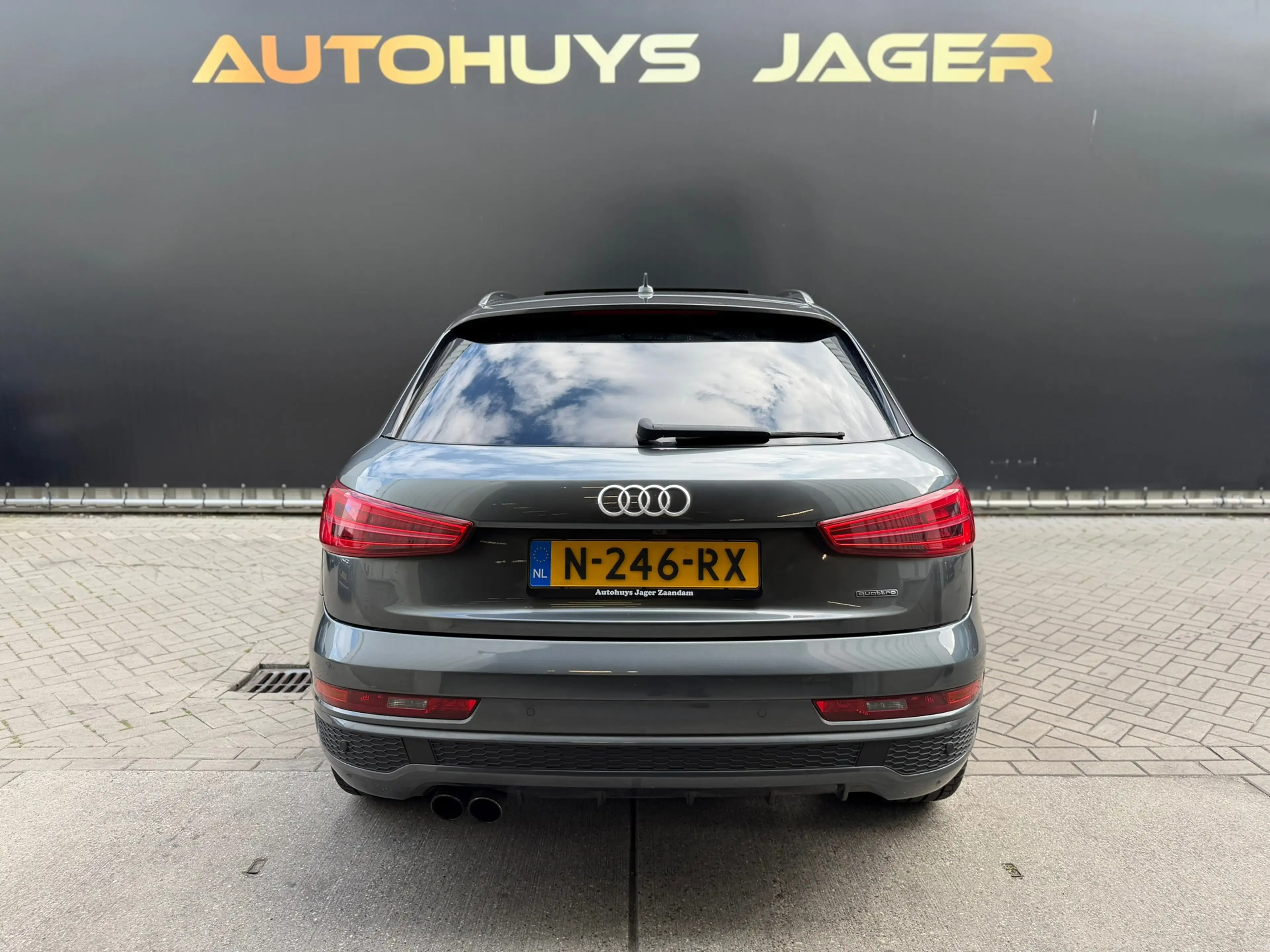 Audi Q3 2.0 TFSI Quattro Pano Dodehoek Camera Elek.Stoel K — photo 6
