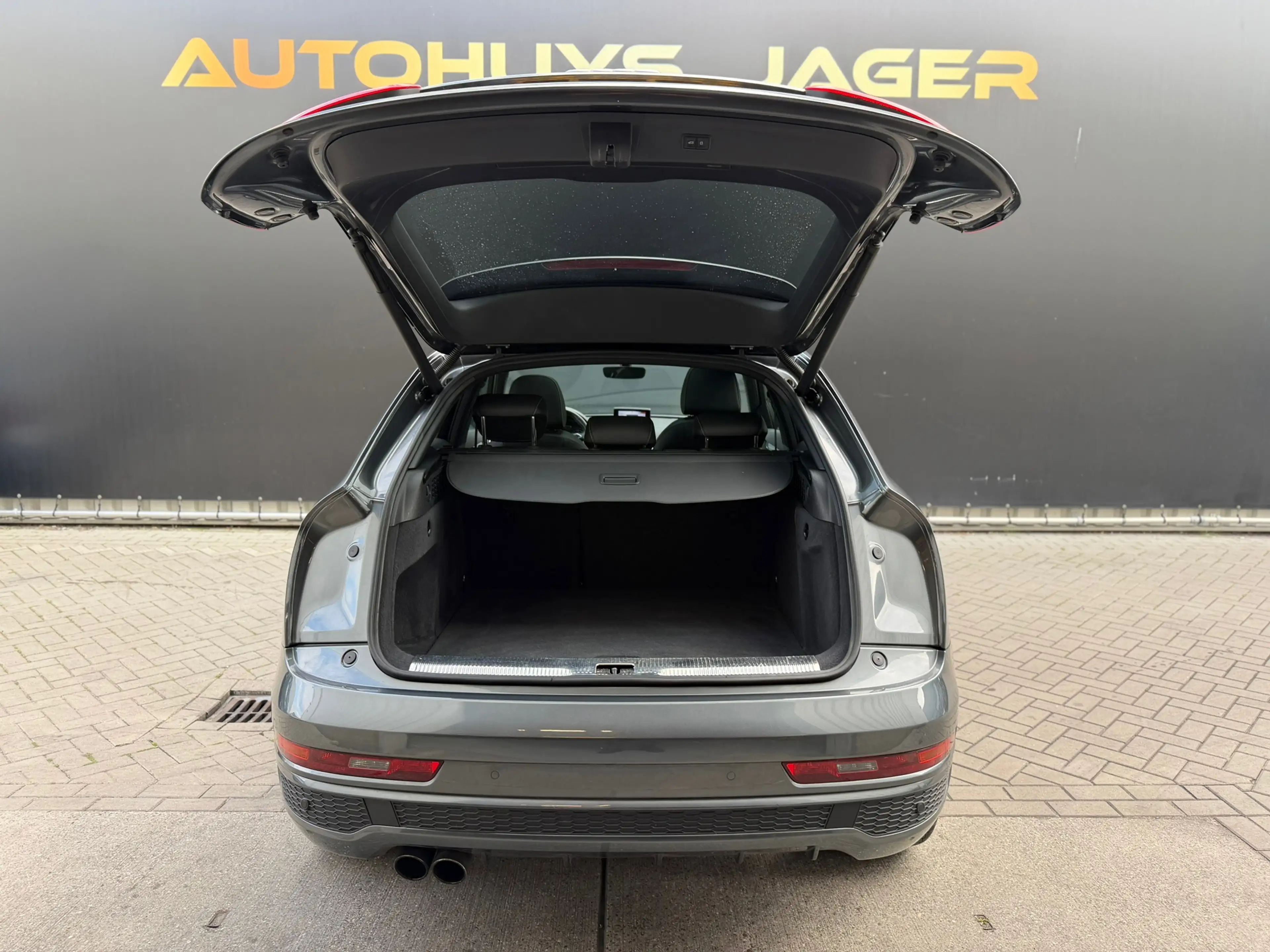 Audi Q3 2.0 TFSI Quattro Pano Dodehoek Camera Elek.Stoel K — photo 13