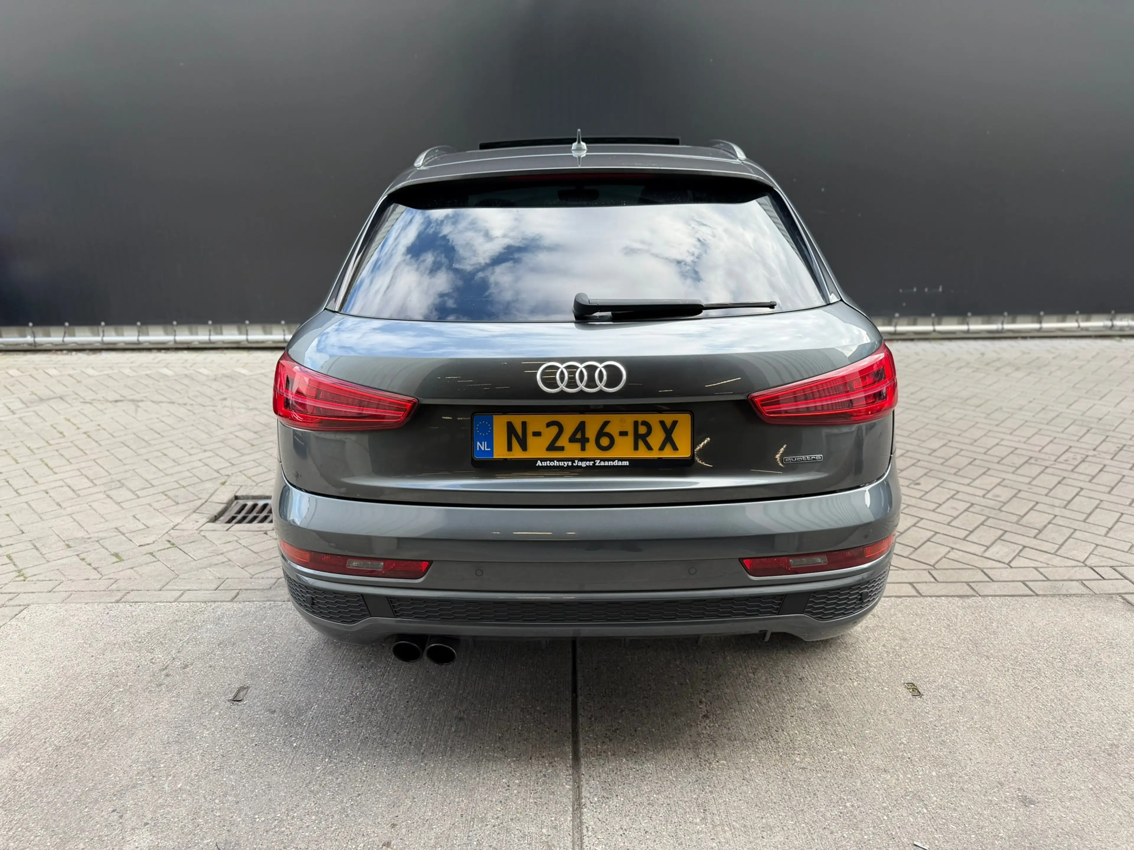 Audi Q3 2.0 TFSI Quattro Pano Dodehoek Camera Elek.Stoel K — photo 7