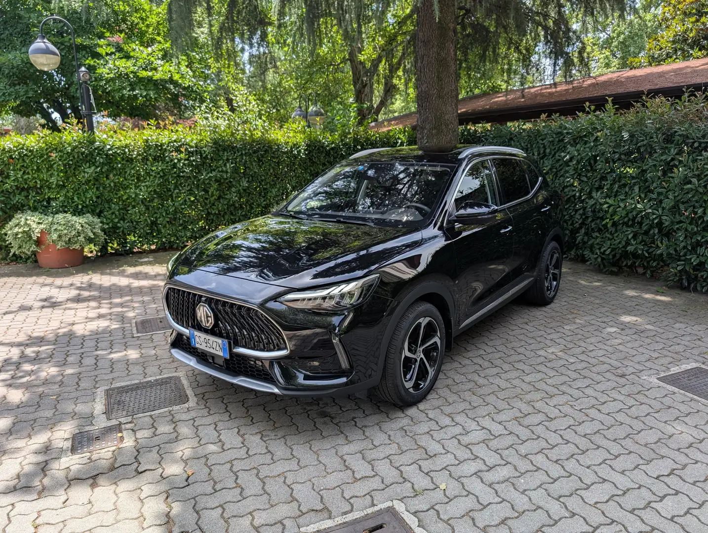 MG HS 1.5 t-gdi Luxury auto Nero - 1