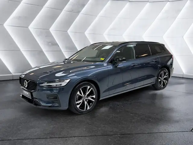 Volvo V60 B4B Plus Dark Matrix H&K 360° PDC HUD PANO SHZ