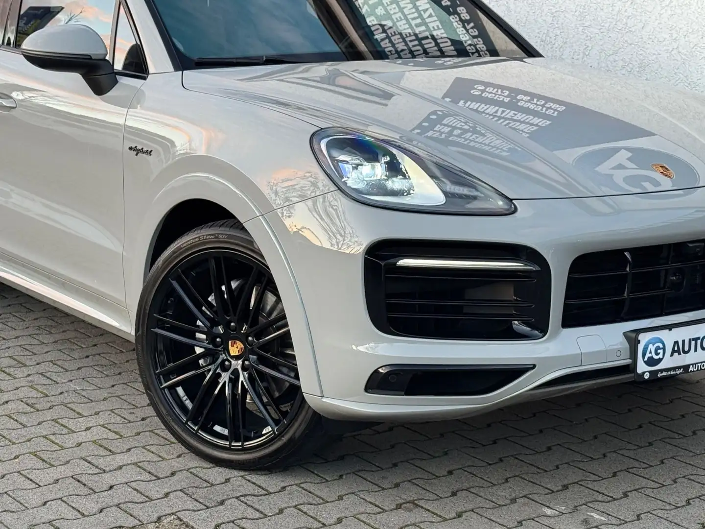 Porsche Cayenne E-Hybrid Platinum Edition Approved Gris - 2