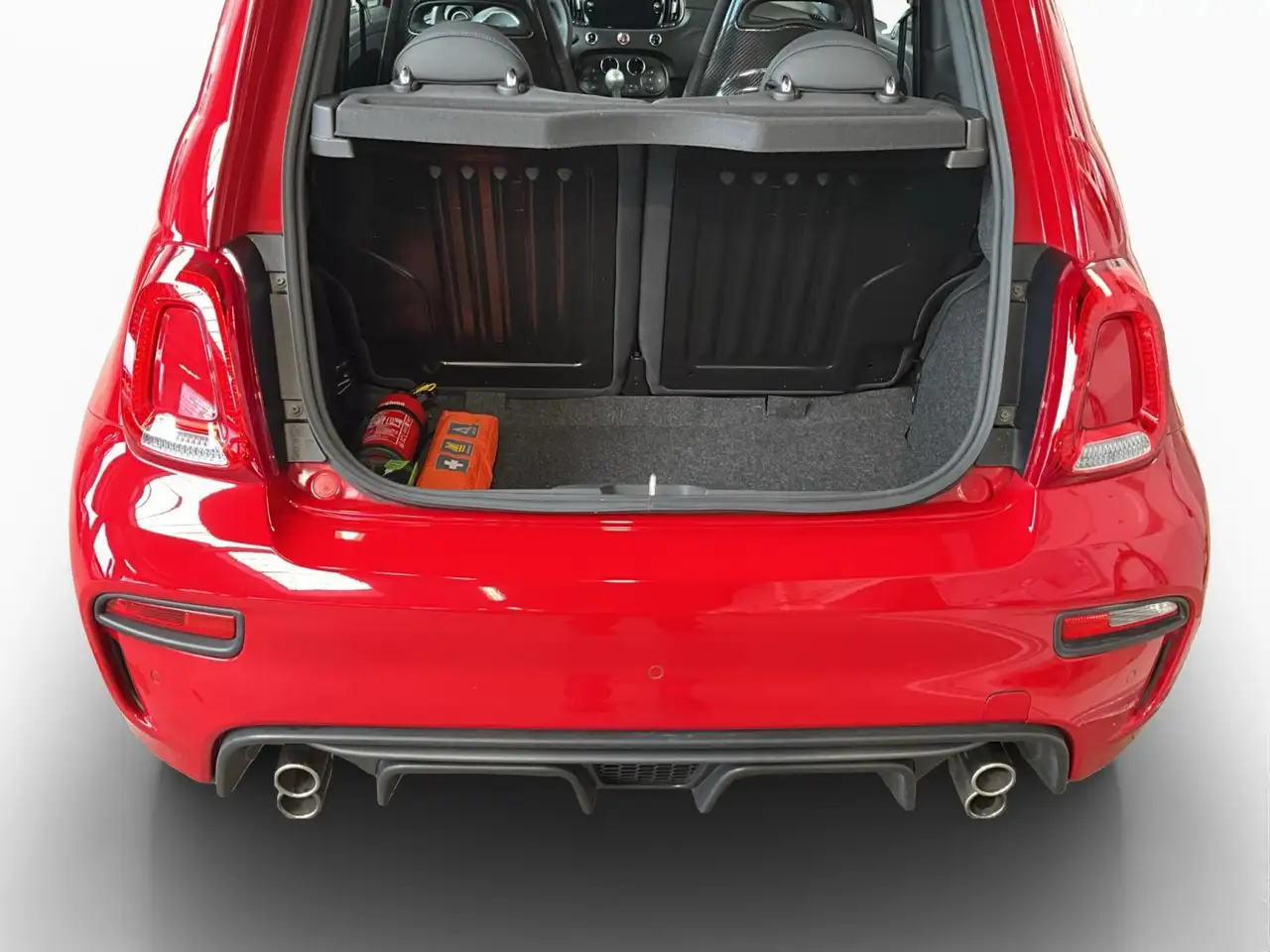 Abarth 695 Competitzione+sabelt+Navi 16