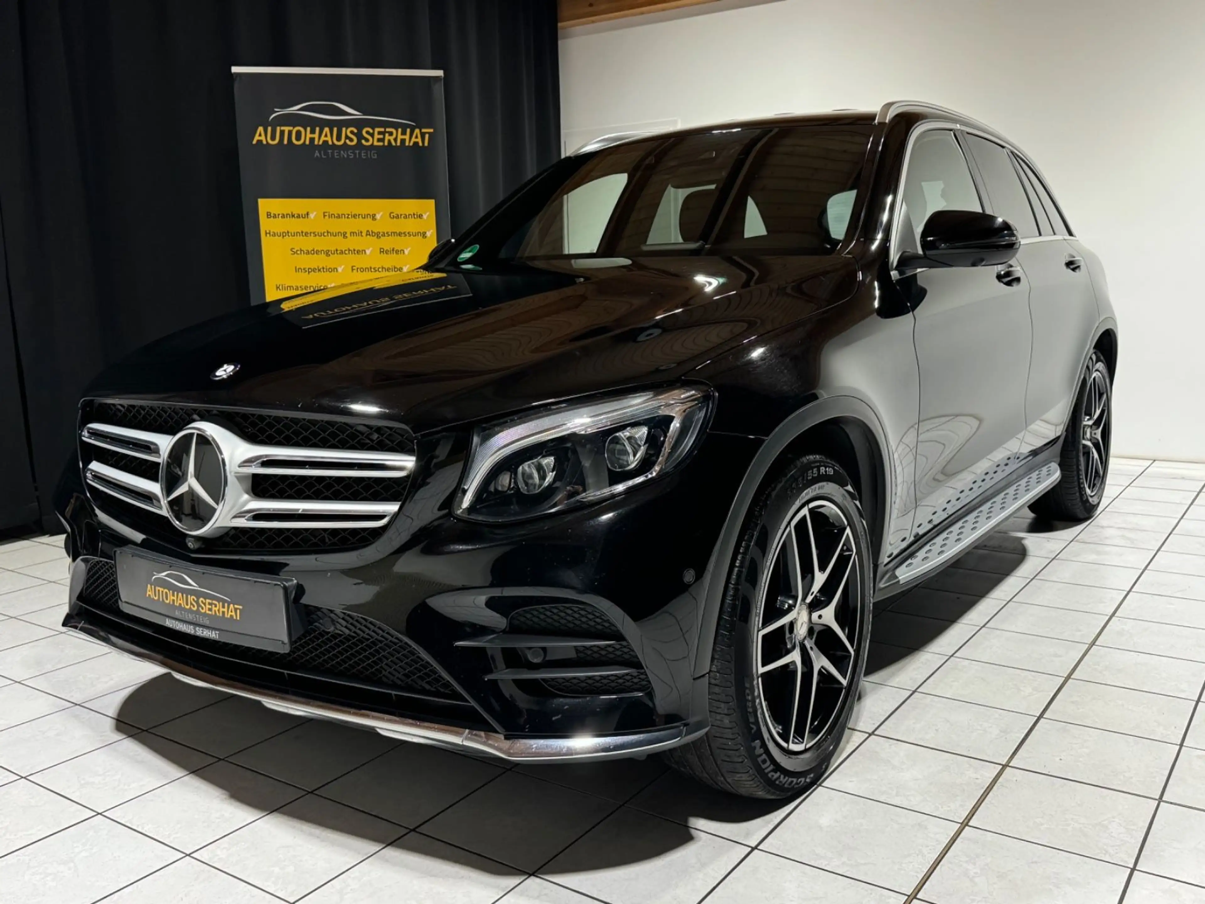 Mercedes-Benz GLC 250 d 4Matic AMG Line *DISTRONIC*360°*LED*