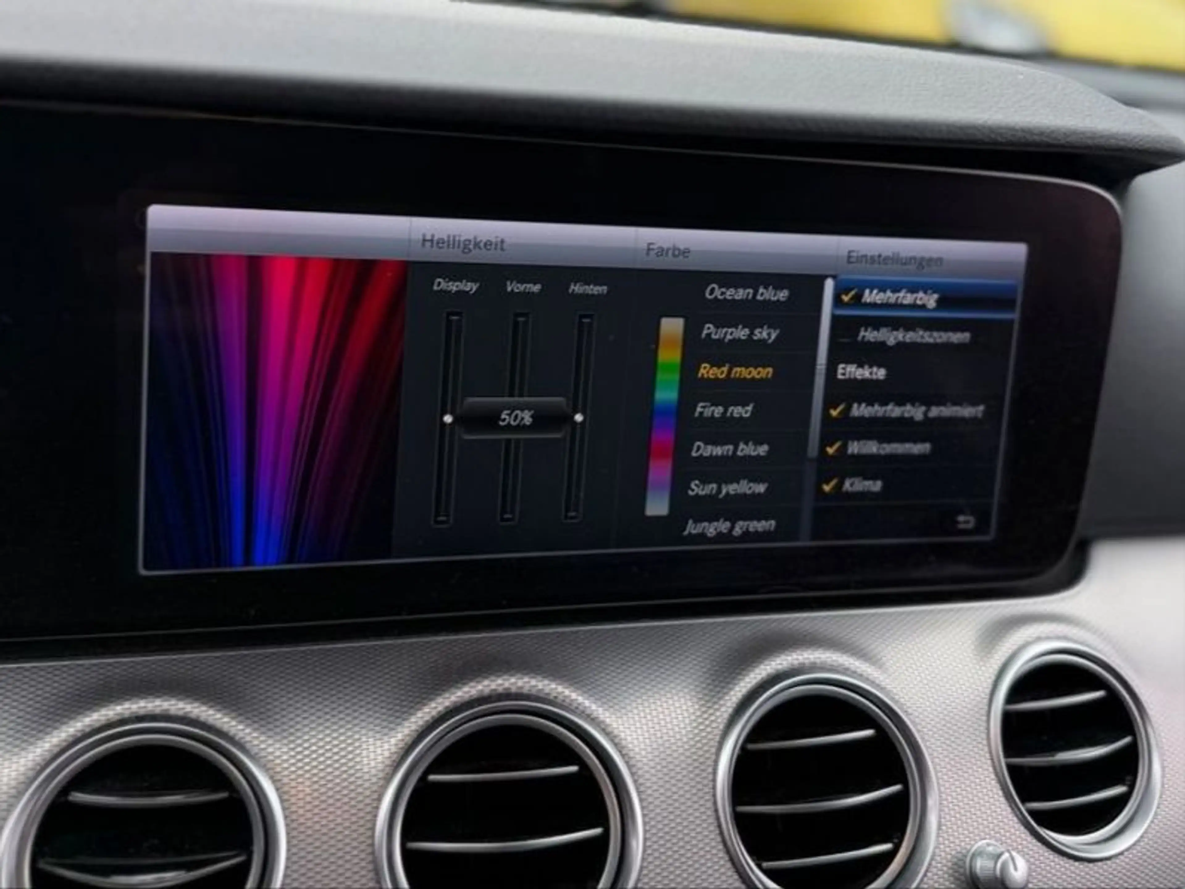 Mercedes-Benz E 350 E350Td AVANTGARDE *DISTRO*360°KAM*AHK*WIDESCREEN — photo 17