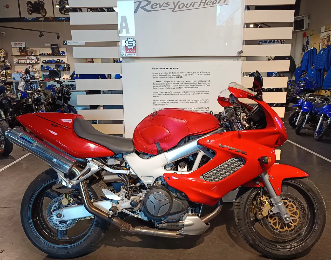 Honda VTR 1000 Rot - 2