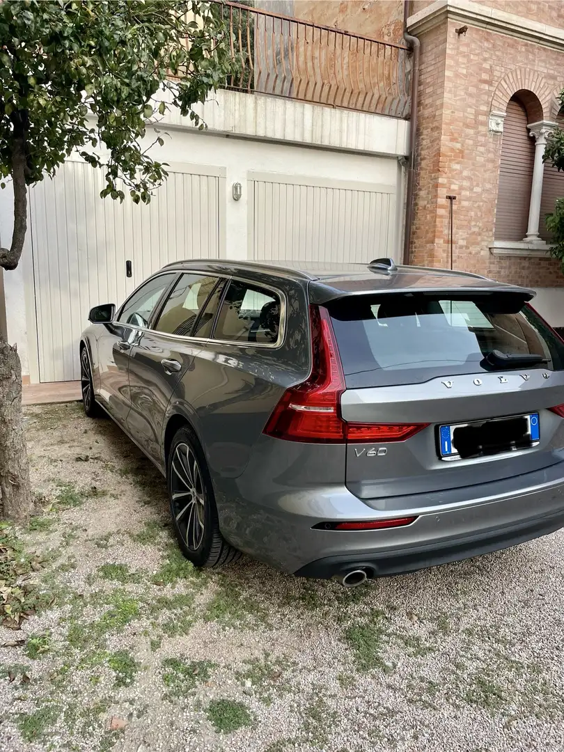 Volvo V60 2.4 d6 phev R-design awd geatronic - 2