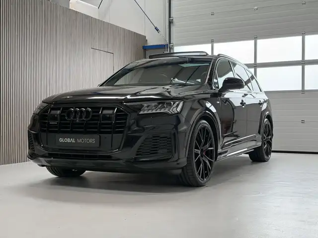 Audi Q7 60 TFSI e Quattro Competition - LUCHTVERING - PANO