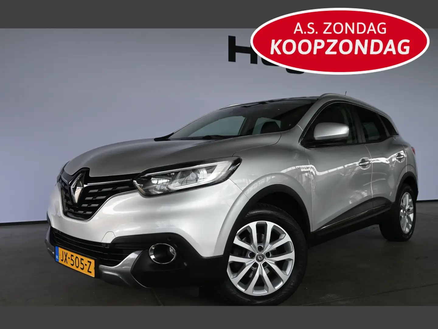 Renault Kadjar 1.2 TCe Intens Ecc Navigatie LED Trekhaak Rijklaar Grijs - 1