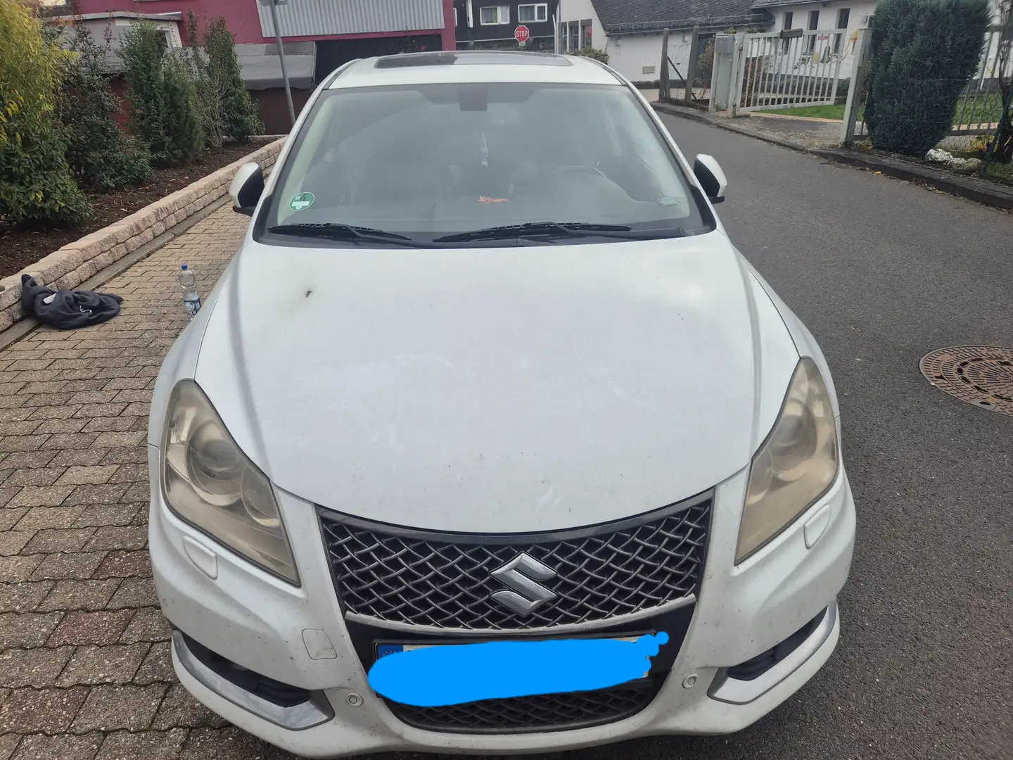 Suzuki Kizashi Kizashi 2.4 4x4 CVT Sport Weiß - 1