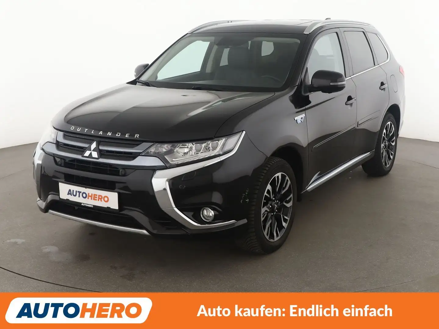 Mitsubishi Outlander 2.0 PHEV Top 4WD Aut.*NAVI*ACC*PDC*SHZ* Schwarz - 1