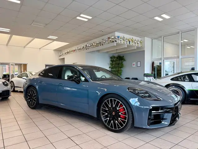 2025 Porsche Panamera in Grey for sale