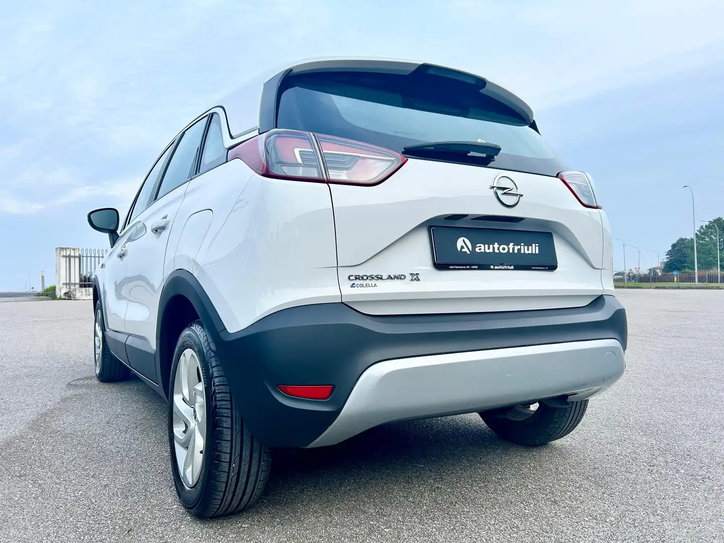 Opel Crossland X -NEOPATENTATI- 1.2 130CV Innovation MY20 Blanco - 2