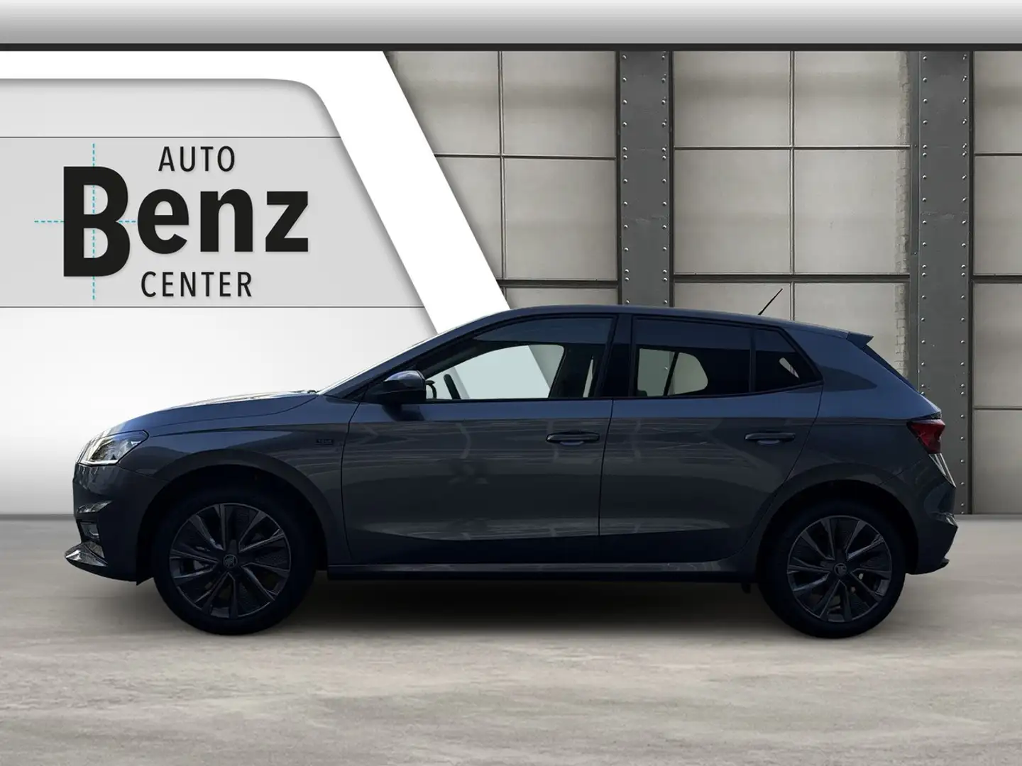 Skoda Fabia 1,0 TSI DSG Tour ACC*APP*NAVI*DAB*SHZ*ALU Klima Gris - 2