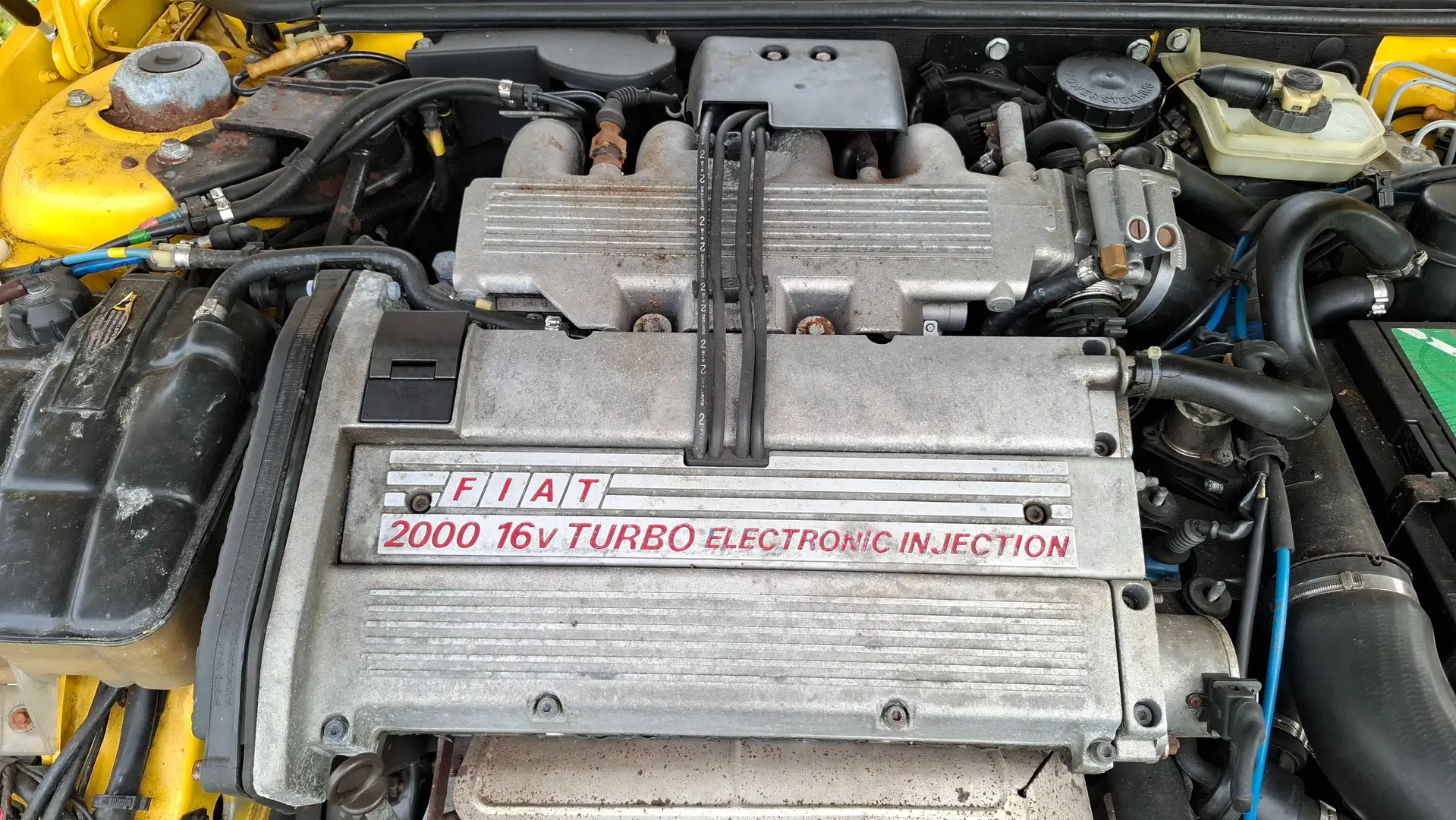 Fiat Coupe Coupe 2.0-16V Turbo Amarillo - 2