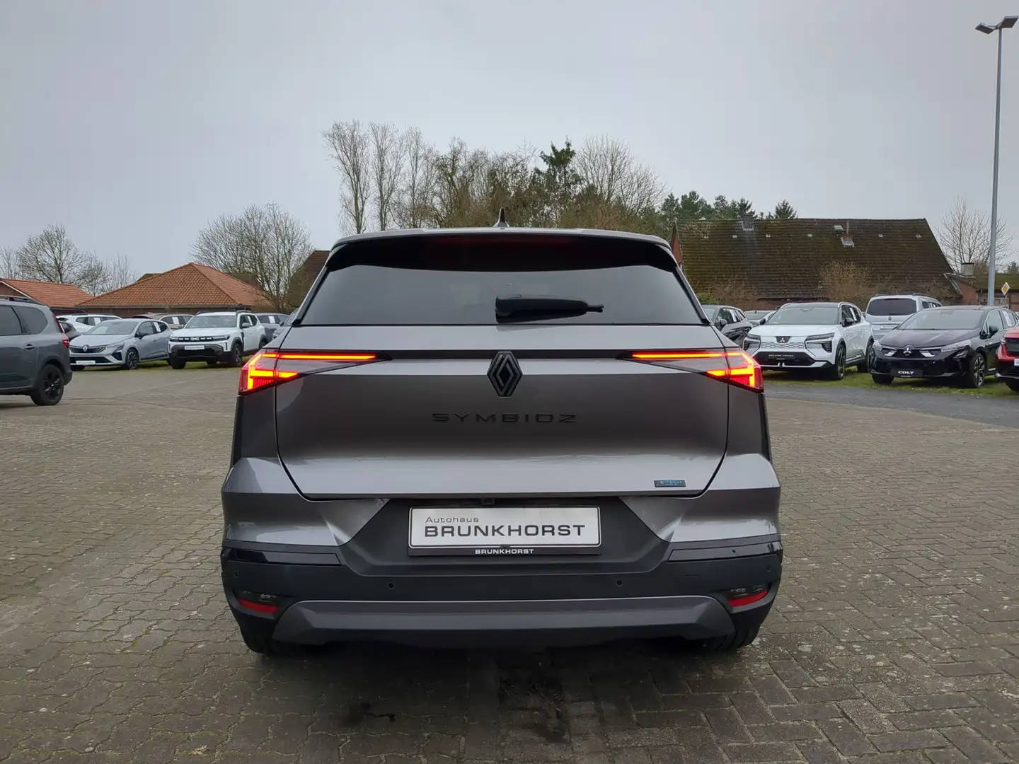 Renault Symbioz Full Hybrid E-Tech 145 Esprit Alpine LKHZ+RFK+SHZ Gris - 2