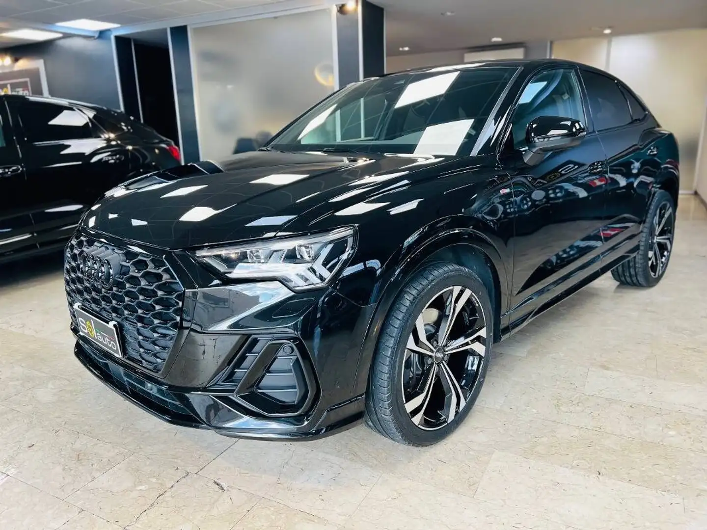 Audi Q3 40 2.0 tdi S line edition quattro 200cv s-tronic Noir - 2