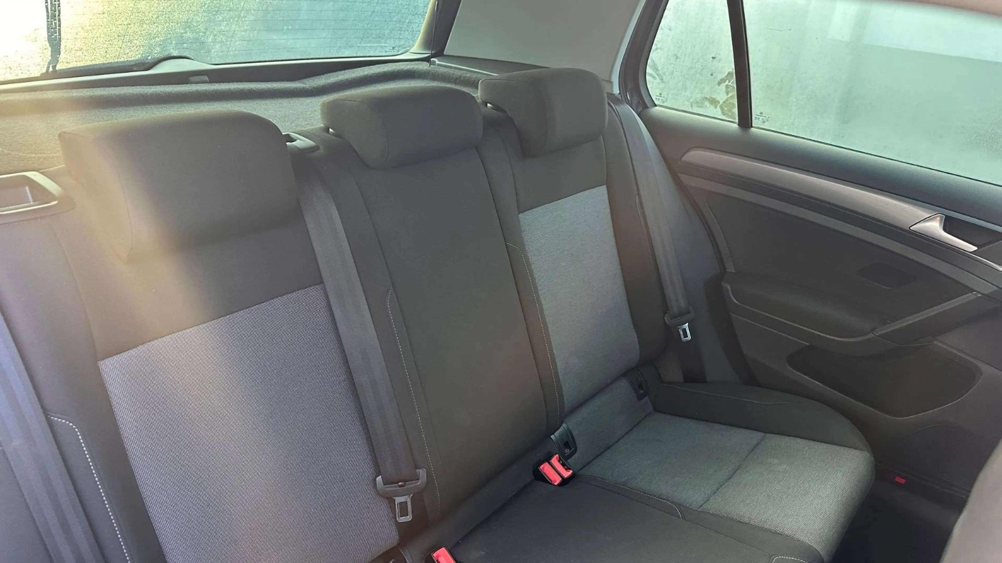 Volkswagen Golf VII Lim., 2. Hand, lückenlos scheckheftgepf — photo 15