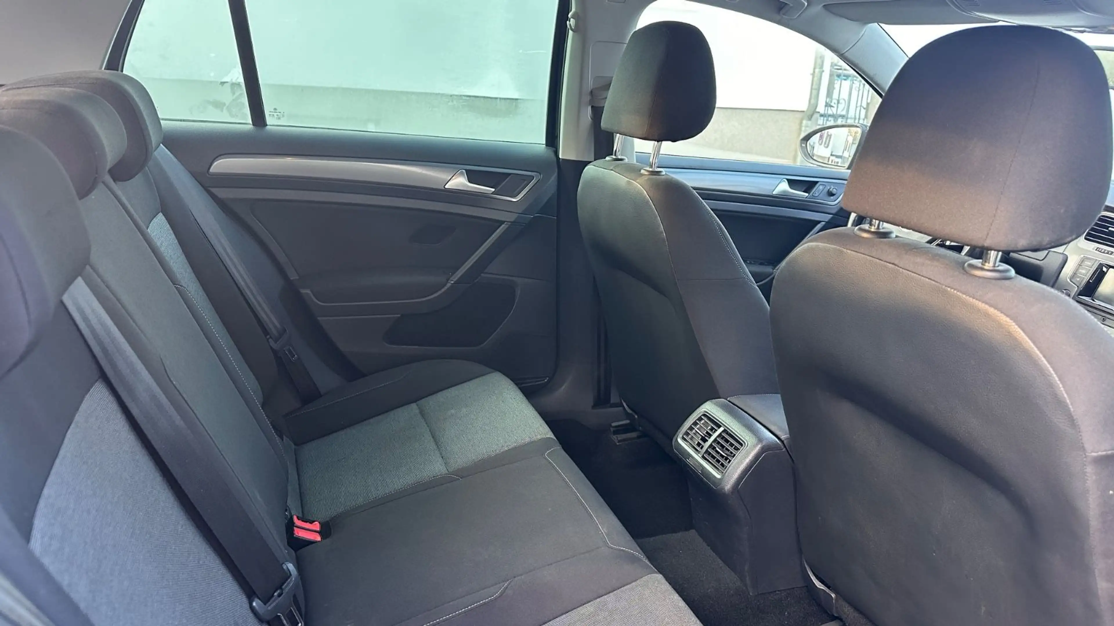 Volkswagen Golf VII Lim., 2. Hand, lückenlos scheckheftgepf — photo 14