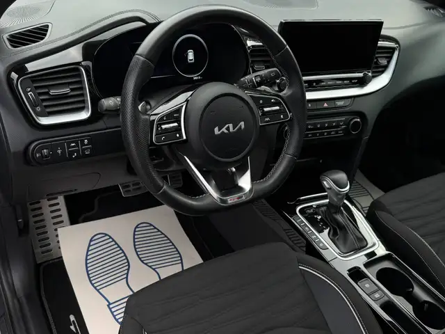 Kia Ceed view 5