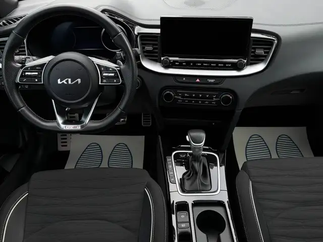 Kia Ceed view 7