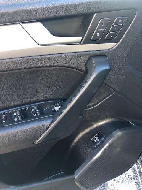 2019 Audi Q5 Komfort 45 TFSI quattro alt 5