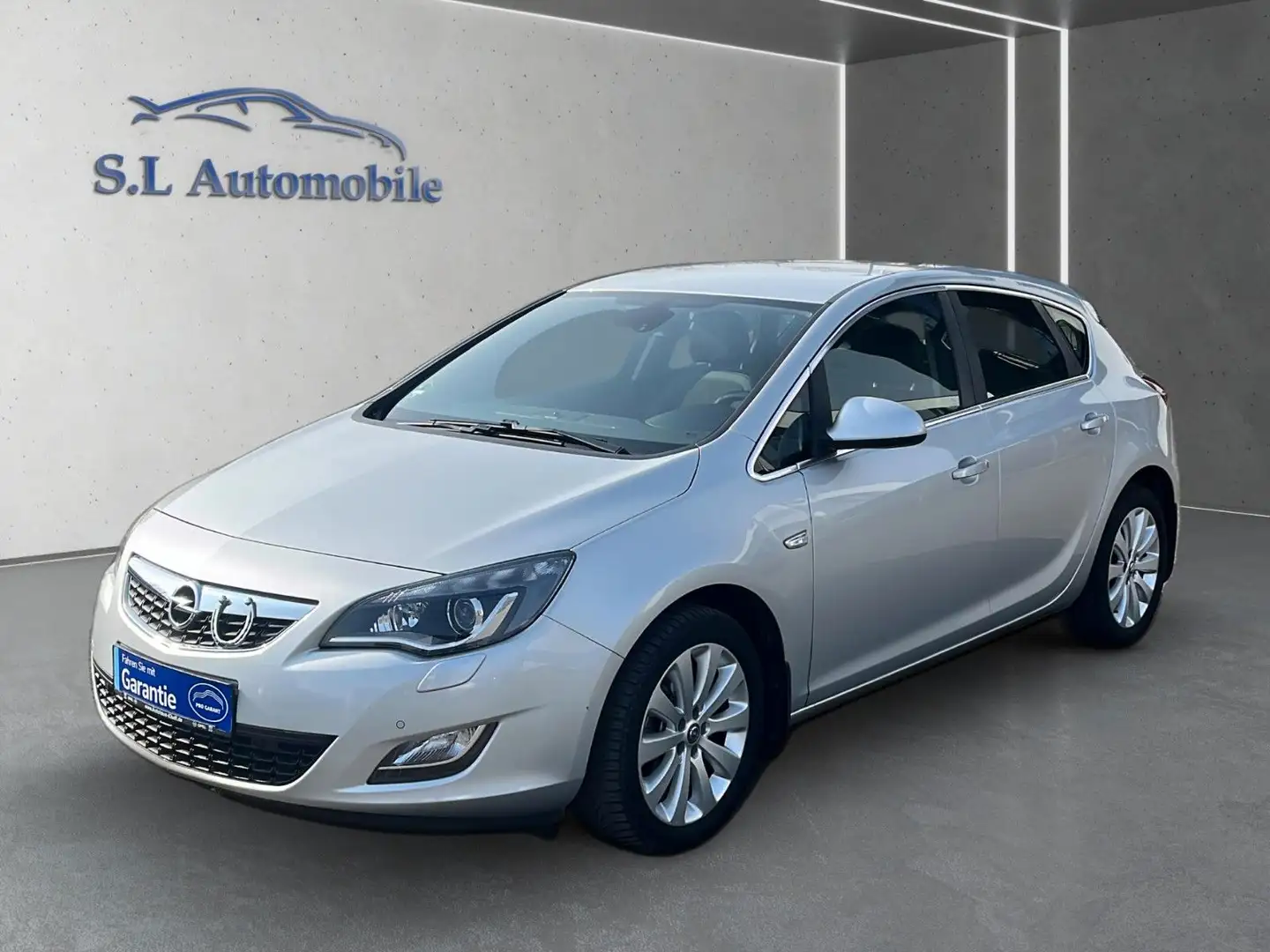 Opel Astra J Lim. 5-trg. Innovation Wagen Nr 073 Argent - 2