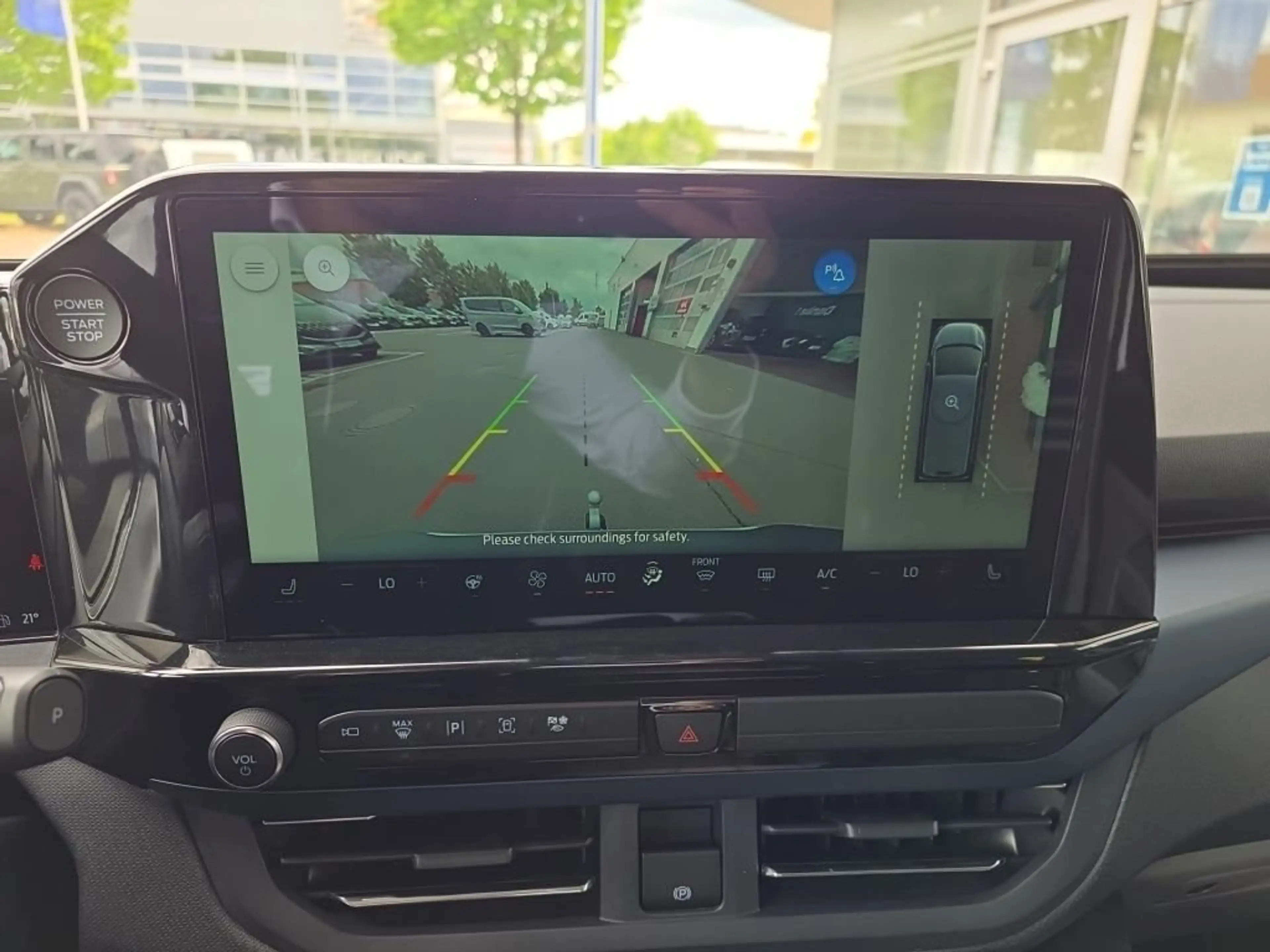 Ford Tourneo Custom Nugget 320 L2 VA Autm. Active — photo 13